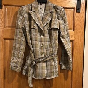 BAXIS & BAXIS Tan Plaid Short Belted Trench or Raincoat Size Large UNIQUE